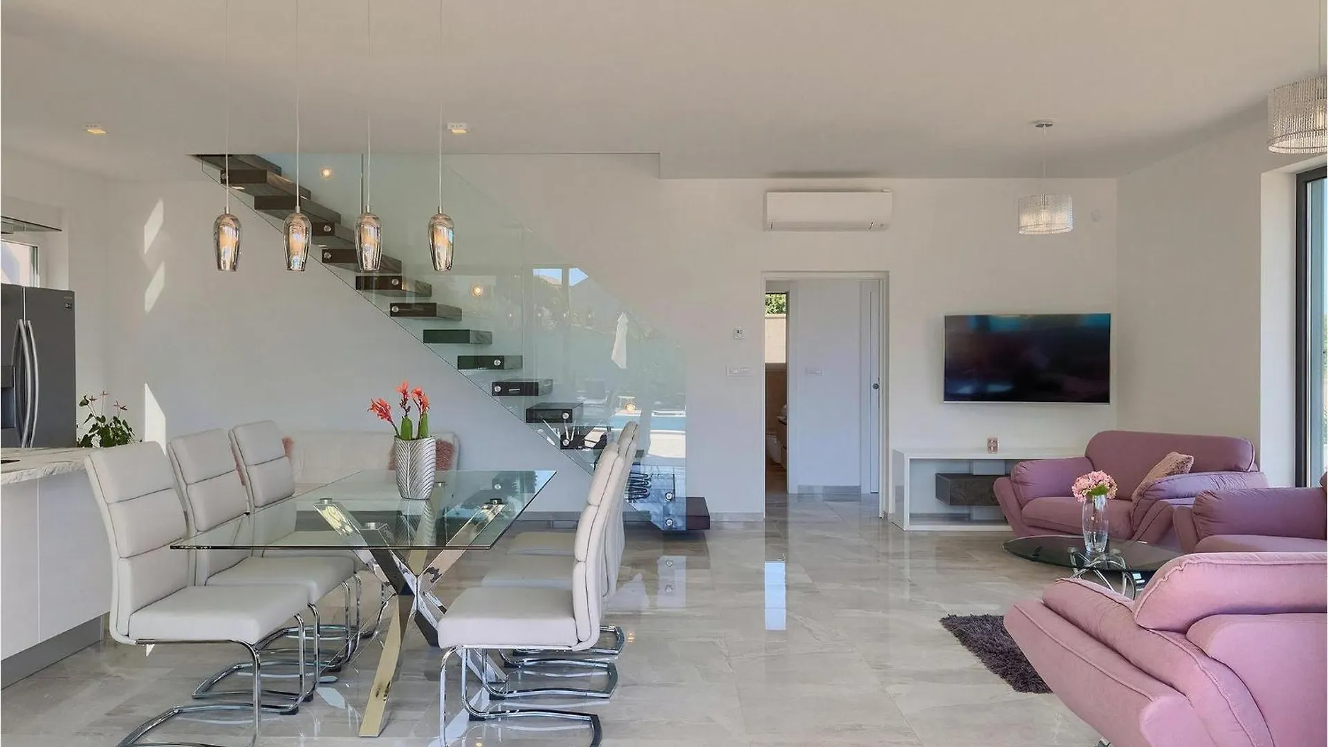 Villa Sunshine Tea Pula Croatia