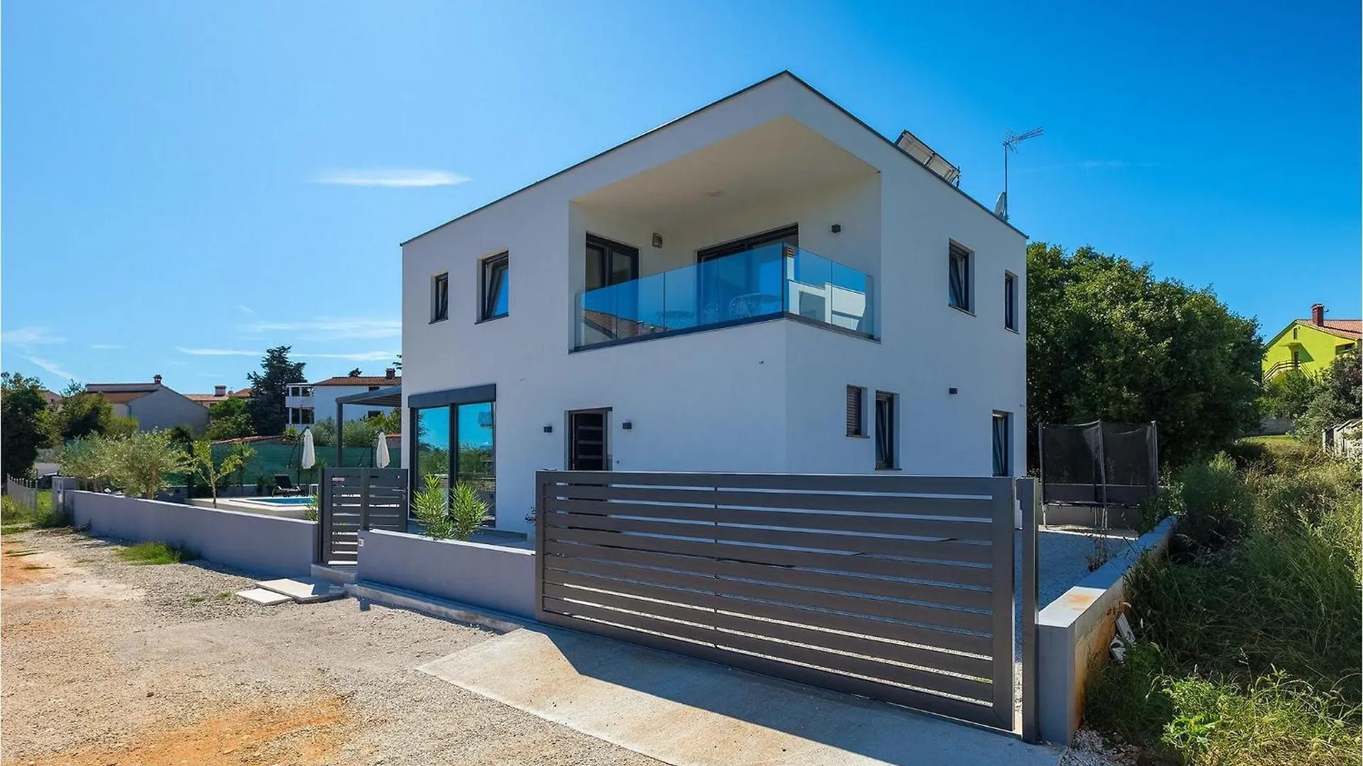 Villa Sunshine Tea Pula Croatia