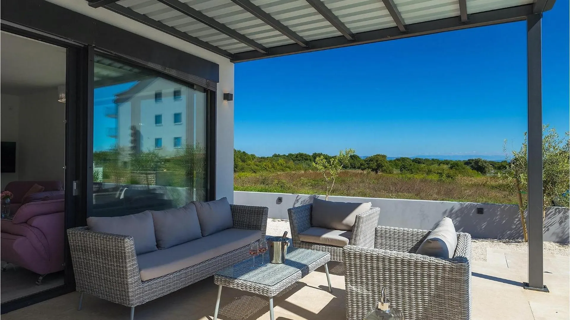 Villa Sunshine Tea Pula